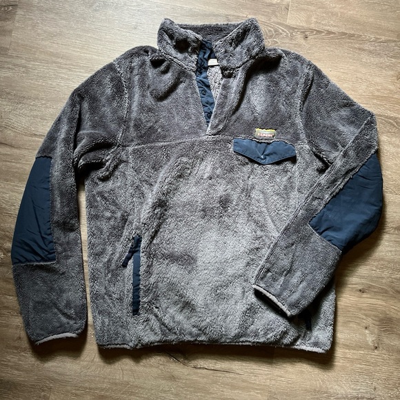LL Bean 1/4 Snap Fleece Pullover - Picture 1 of 6